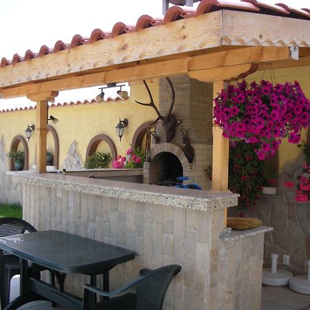 Gardenia Suites Sozopol Eksteriør billede