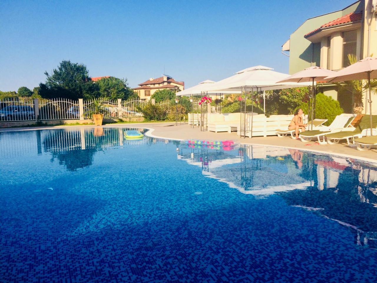 Gardenia Suites Sozopol Eksteriør billede